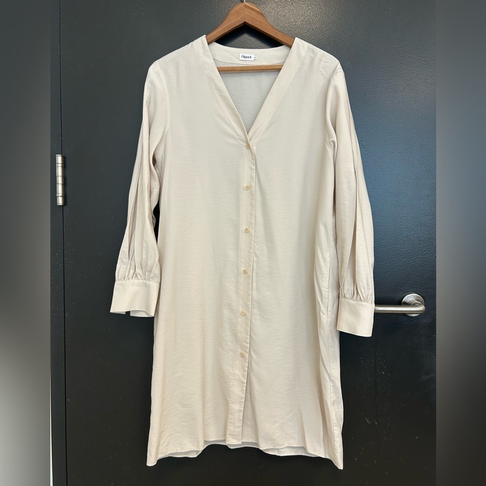 Filippa K “Isobel” NWOT size 34 (4 US) dress shirt in ivory/cream oversized - Picture 2 of 16
